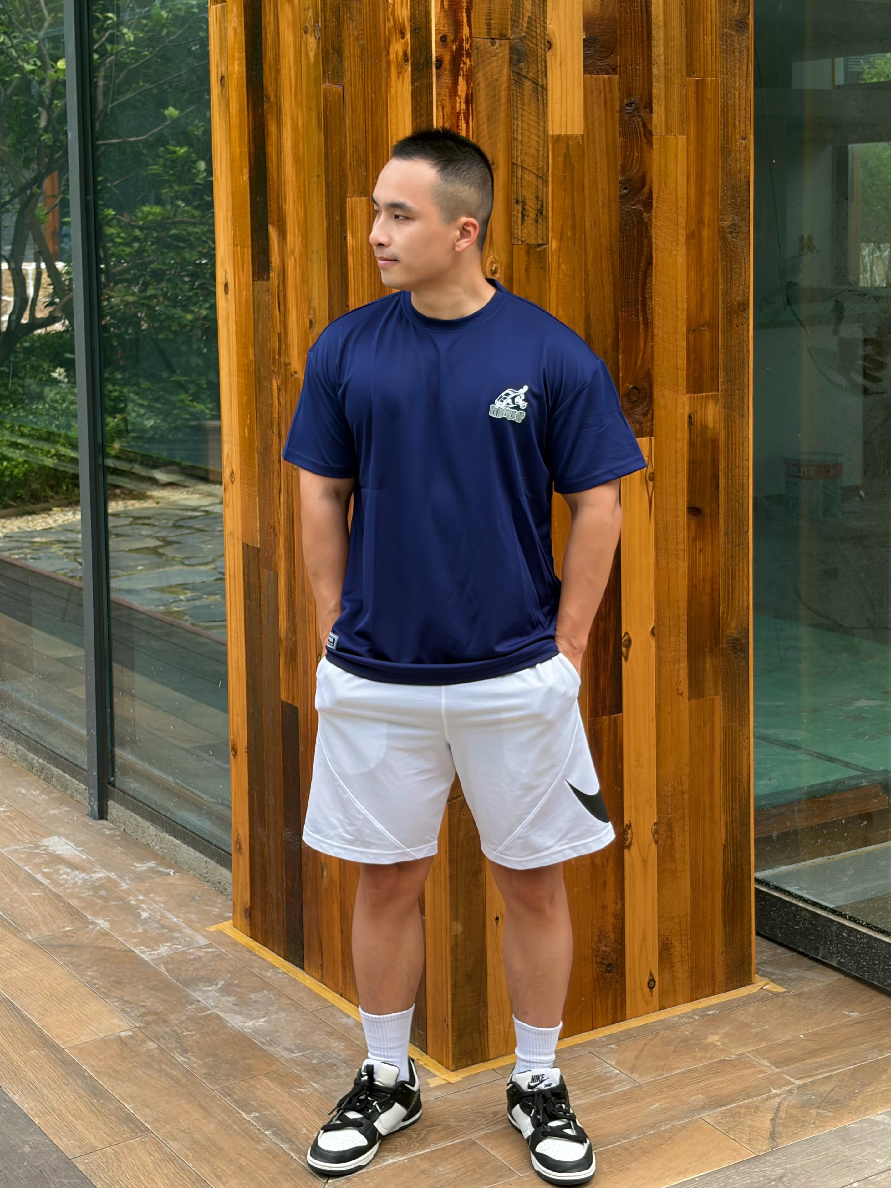 告别单调基础款,这件T恤👕质感拉满!